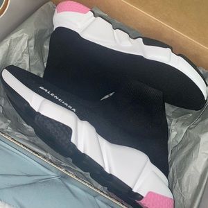 Balenciaga Speed Runner size 37